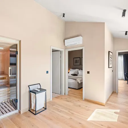 فيلة Lux Dajo With Pool & Sauna By Vacayvillas *